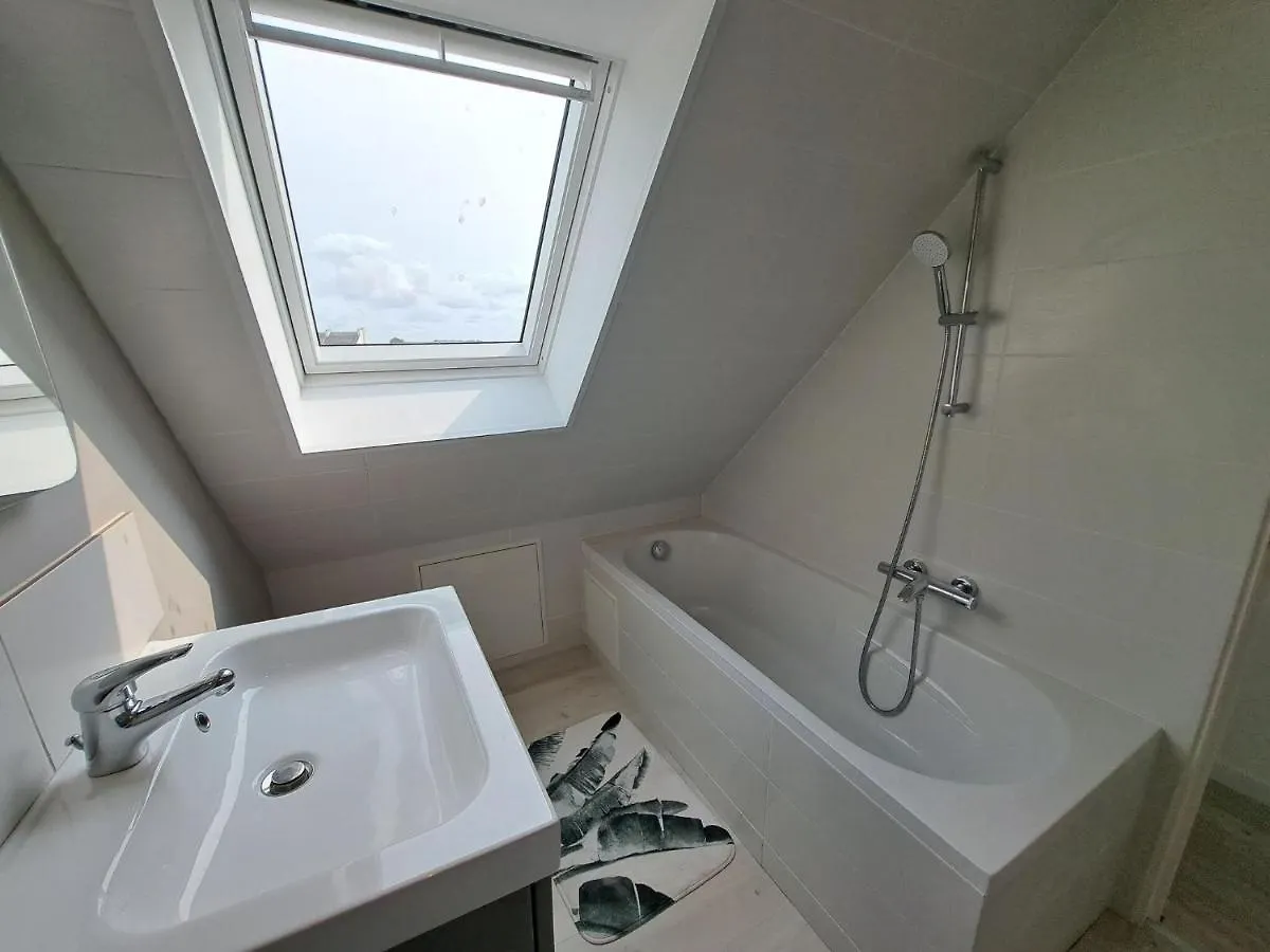 Comfortable Holiday Home Near The Beach Plouguerneau
