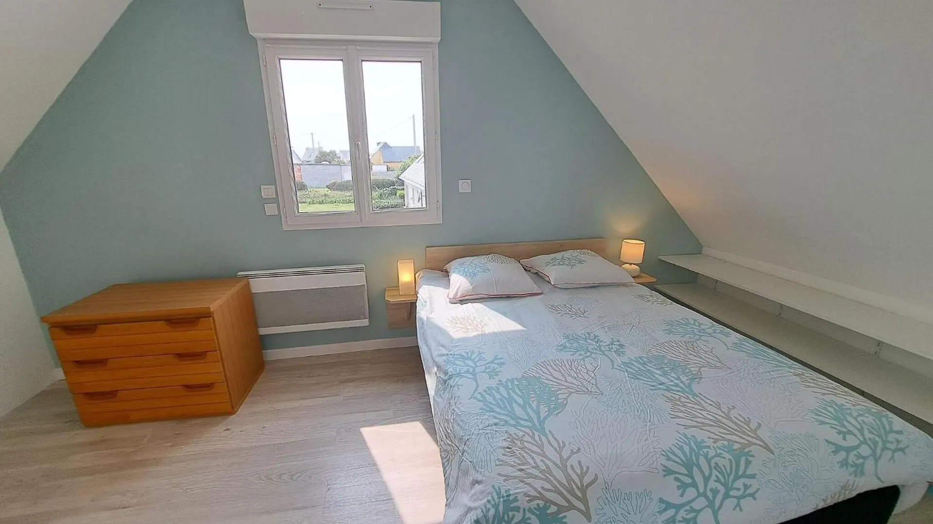 Comfortable Holiday Home Near The Beach Plouguerneau France